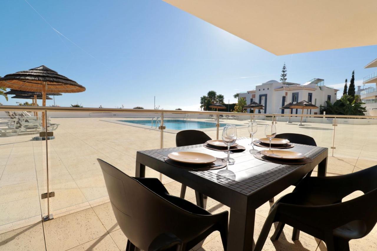 Olhos De Água 1BR with Pool, AC&Free Parking Appartement Albufeira Buitenkant foto
